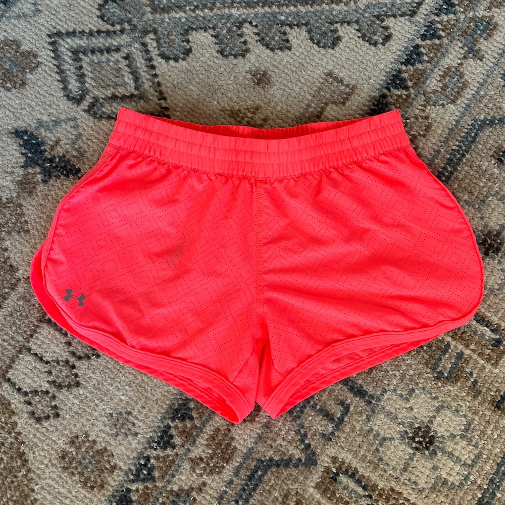 EUC Sz XS Under Armour Neon Pink Orange Heatgear Semi-Fitted Shorts